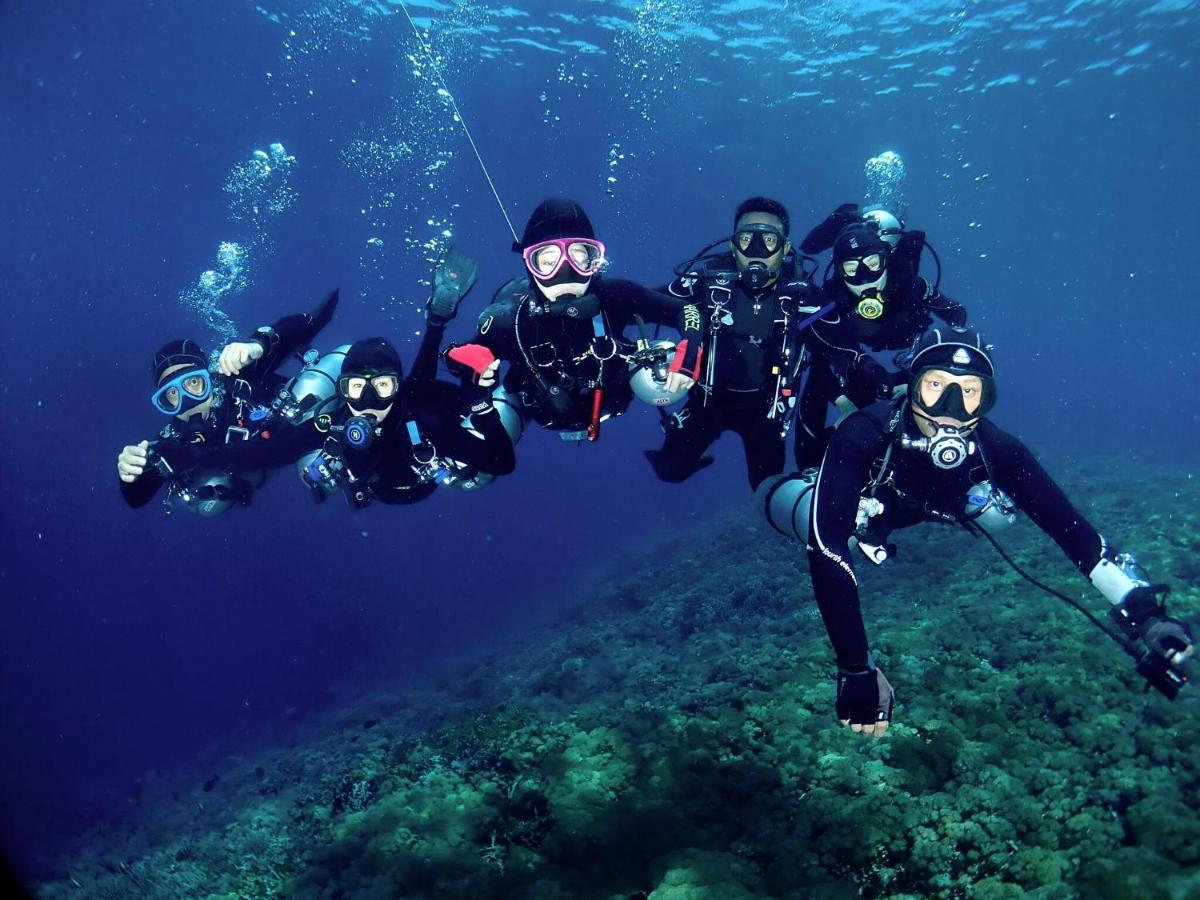 Sugarsea Inn & Dive Shop Lapu-Lapu City Bagian luar foto