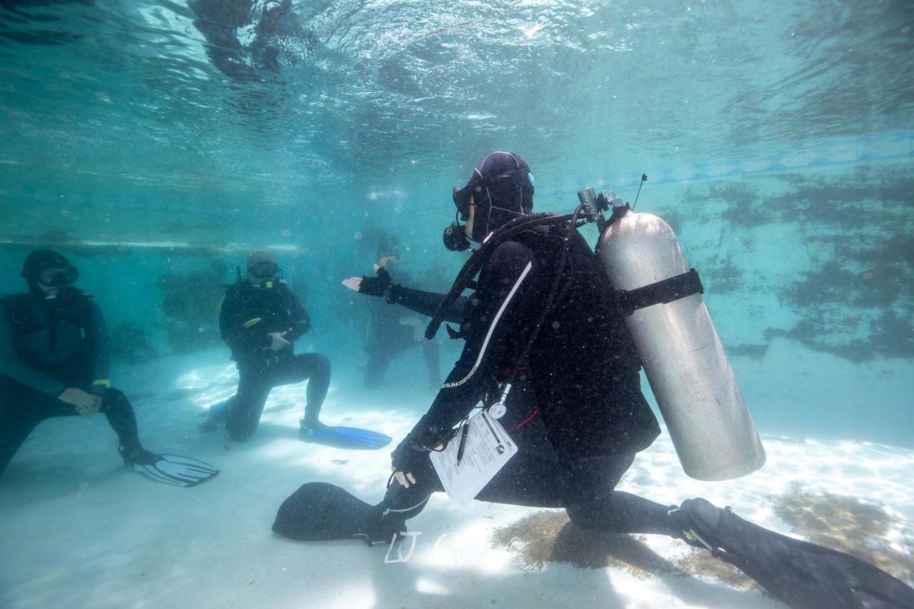 Sugarsea Inn & Dive Shop Lapu-Lapu City Bagian luar foto